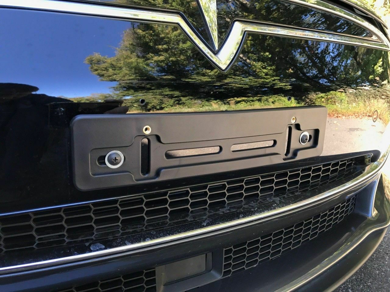 Tesla Model 3 Front License Plate Bracket Kit, 2017-2024 - Image 3